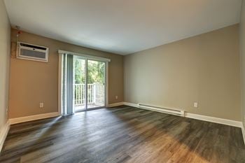 Plank flooring*